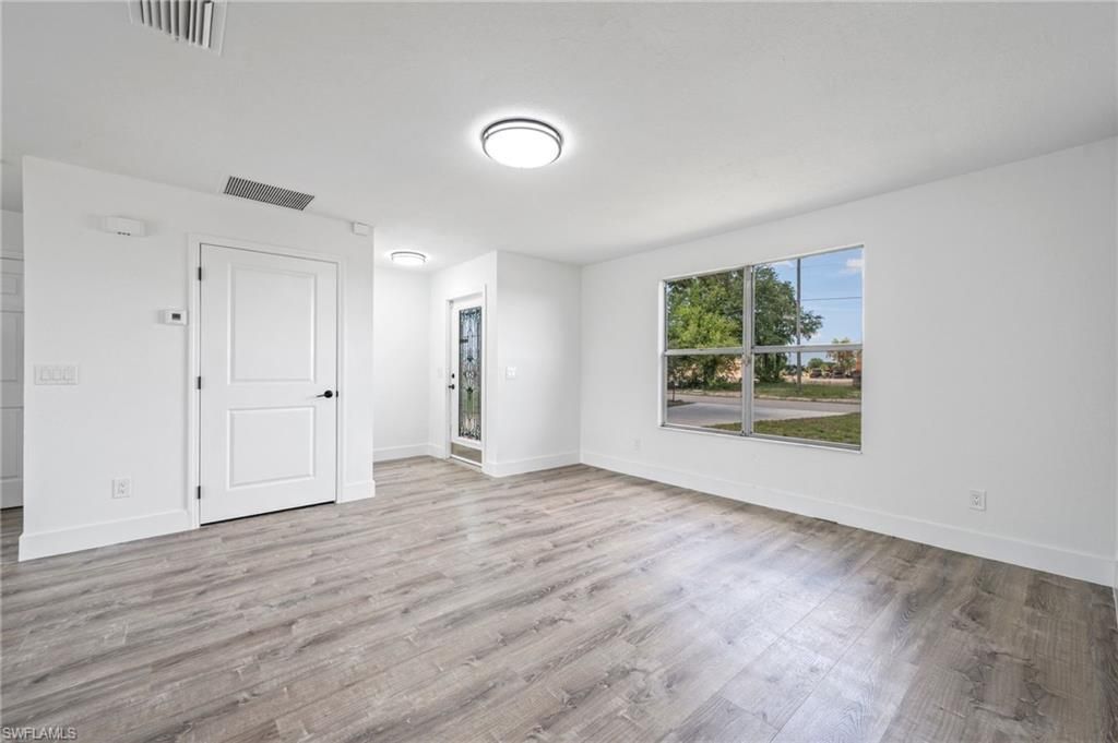1331 NE 12th Ave, Cape Coral, FL 33909 Photo