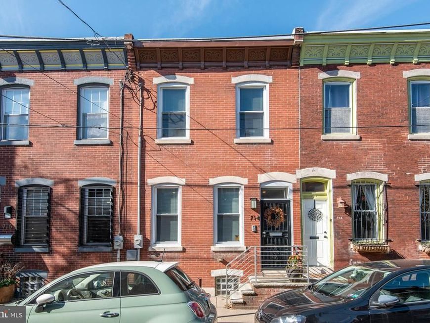 714 S Hicks Street, Philadelphia, PA 19146 Main Photo