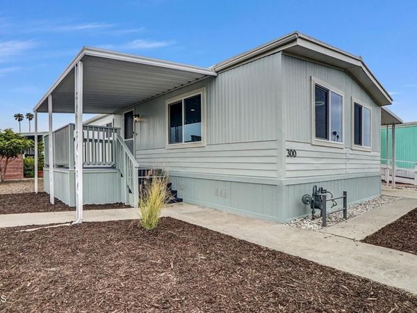 300 Ibsen Pl Place, Unit 132, Oxnard, CA 93033