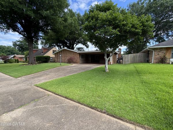 5279 Seneca Avenue , Memphis, TN 38117