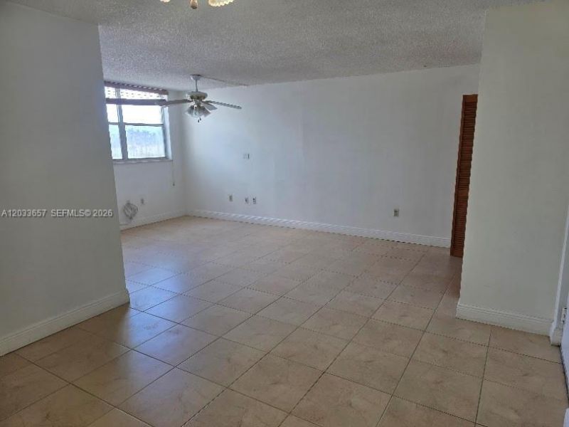 9411 SW 4th St , Unit 303, Miami, FL 33174 Photo