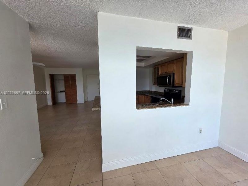 9411 SW 4th St , Unit 303, Miami, FL 33174 Photo