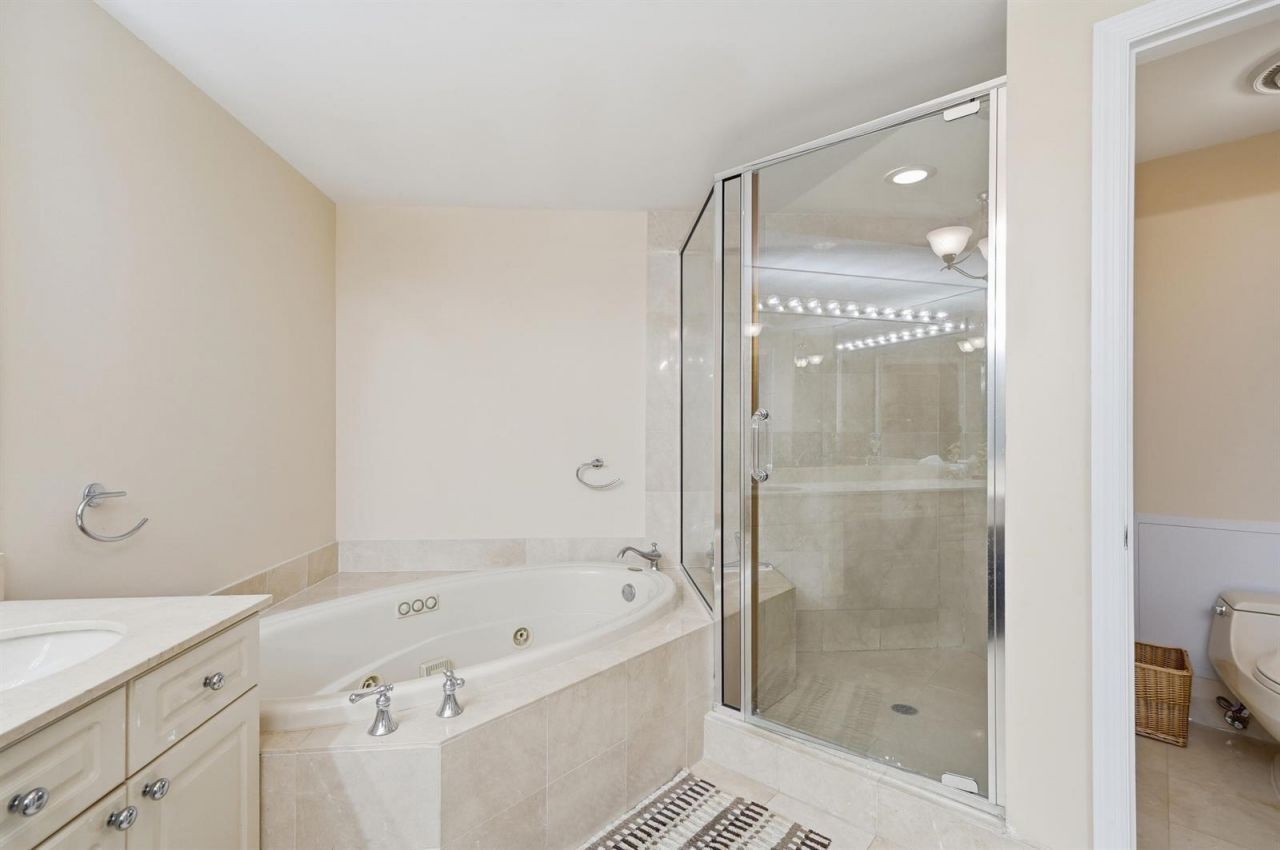 6051 N Ocean Drive , Unit 1003, Hollywood, FL 33019 Photo
