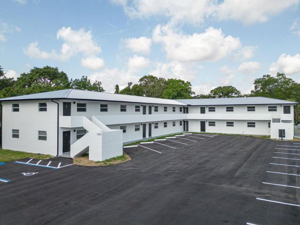 1301 Emerald Terrace , Unit 4, Fort Pierce, FL 34950
