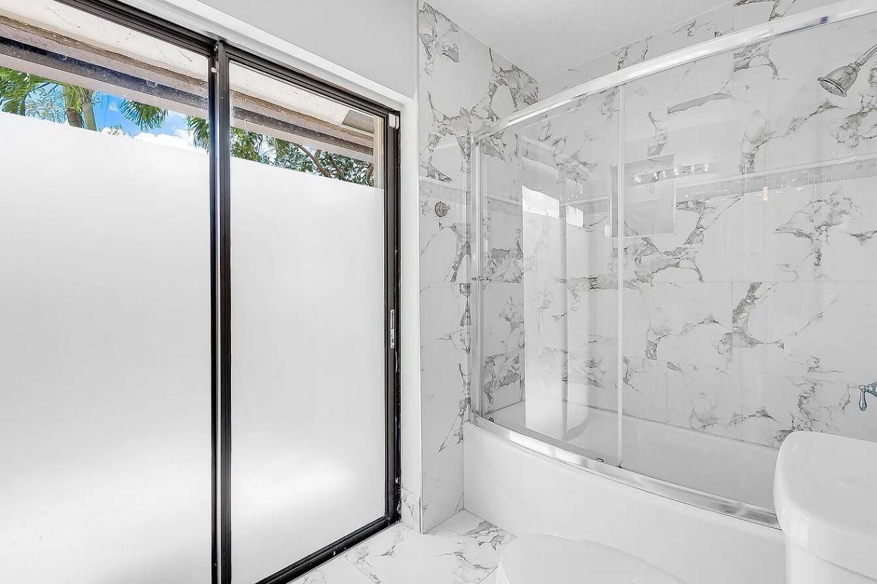 378 SW 28th Avenue , Delray Beach, FL 33445 Photo