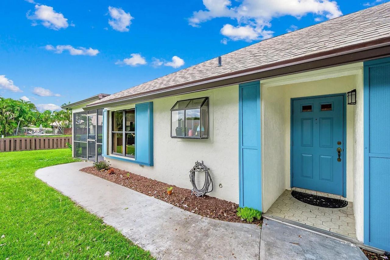 378 SW 28th Avenue , Delray Beach, FL 33445 Photo