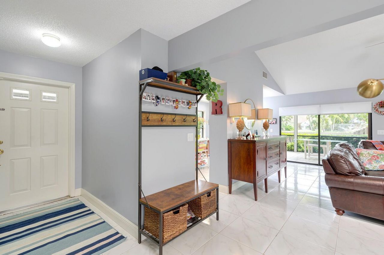 378 SW 28th Avenue , Delray Beach, FL 33445 Photo