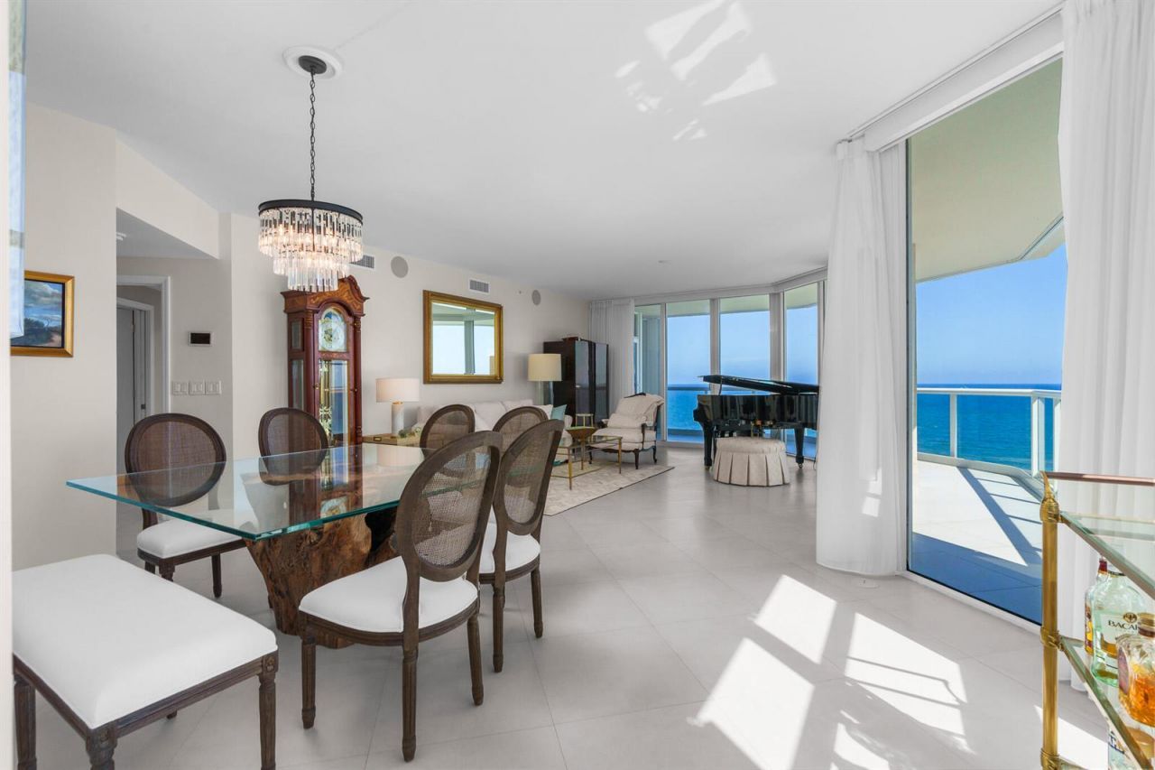 6051 N Ocean Drive , Unit 1101, Hollywood, FL 33019 Photo