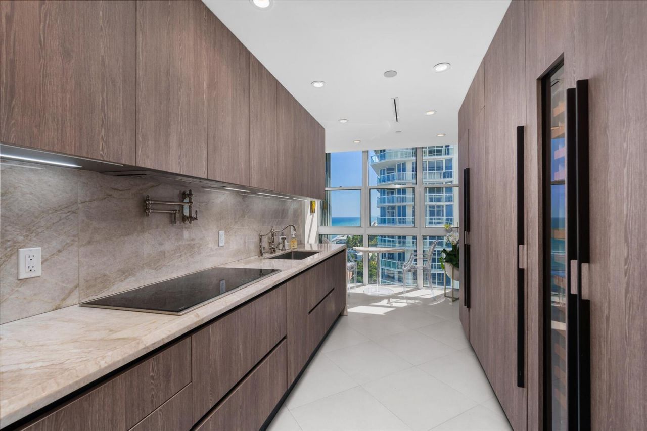 6051 N Ocean Drive , Unit 1101, Hollywood, FL 33019 Photo