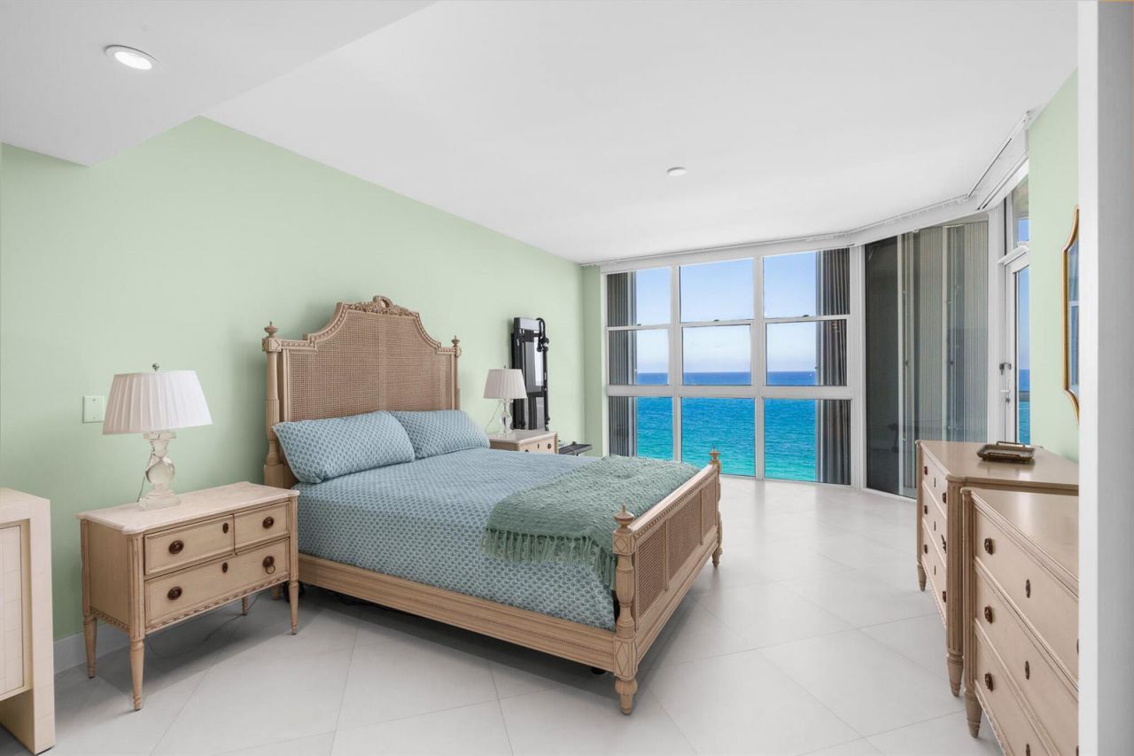 6051 N Ocean Drive , Unit 1101, Hollywood, FL 33019 Photo