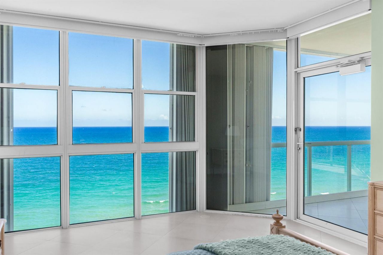 6051 N Ocean Drive , Unit 1101, Hollywood, FL 33019 Photo