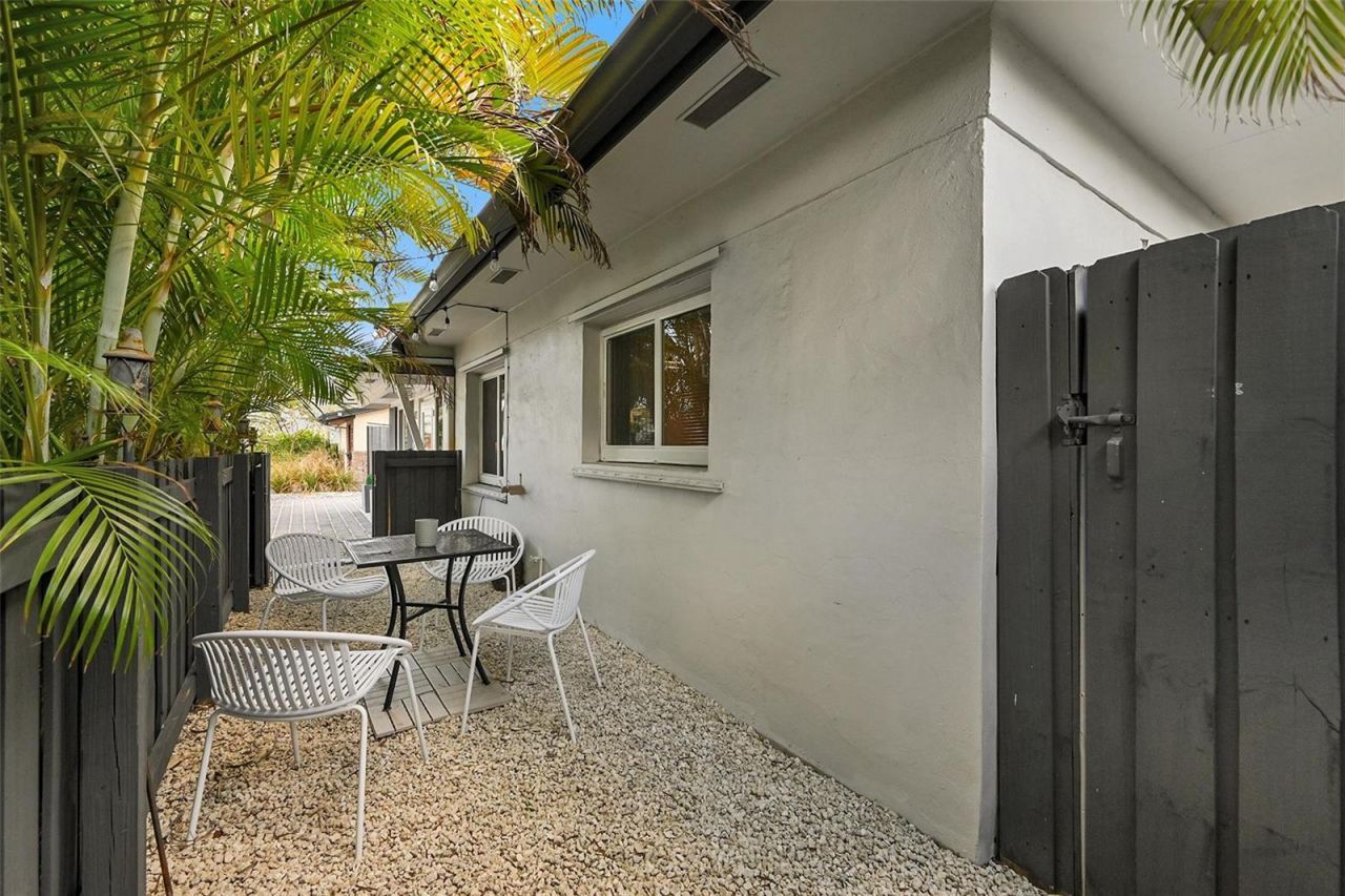 602 NE 27th Street , Unit #1-2, Fort Lauderdale, FL 33334 Photo