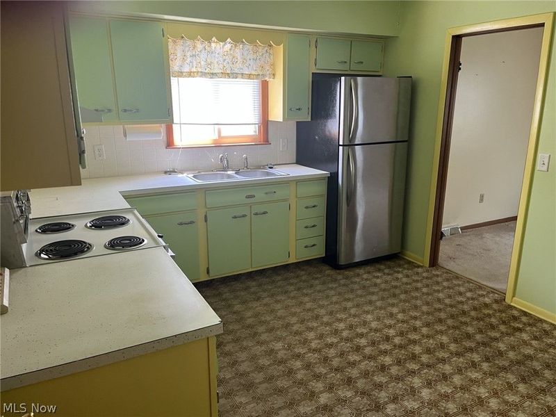 8785 Root Road , North Ridgeville, OH 44039 Photo 12