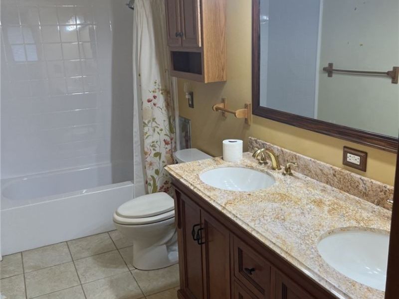8785 Root Road , North Ridgeville, OH 44039 Photo 13
