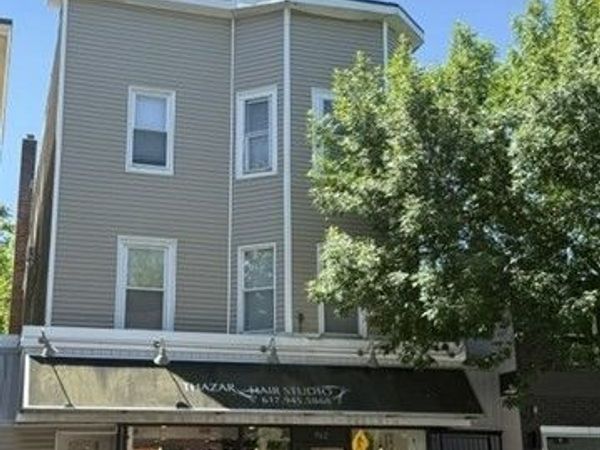 960 Cambridge St, Unit 3, Cambridge, MA 02141