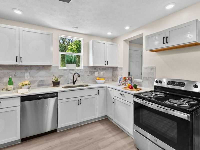 787 S 22nd Street, Columbus, OH 43206 Photo 5