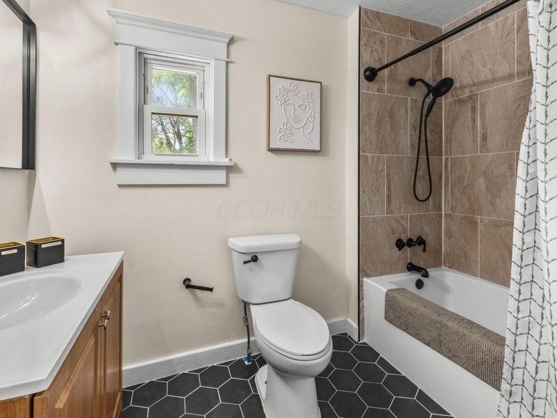 787 S 22nd Street, Columbus, OH 43206 Photo 8