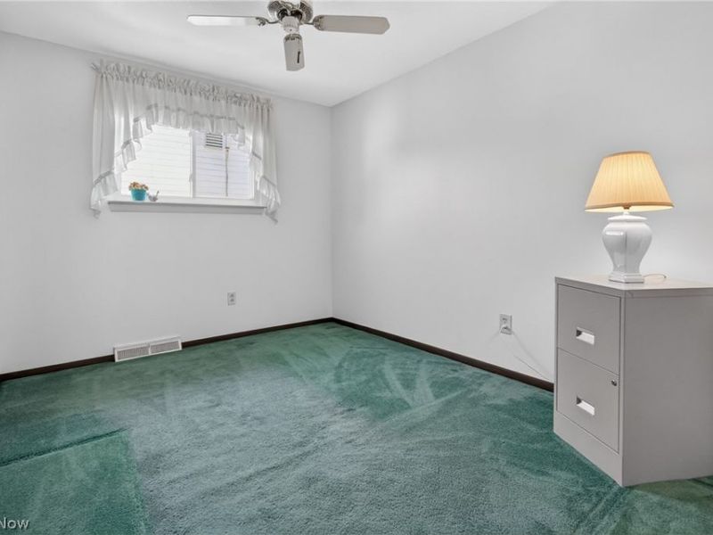 4603 Tacoma Avenue, Lorain, OH 44055 Photo 21