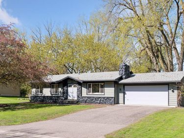2635 Norwood Lane N, Plymouth, MN 55441