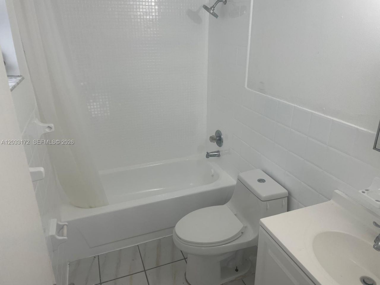 1717 NW 16th St , Unit B, Miami, FL 33125 Photo