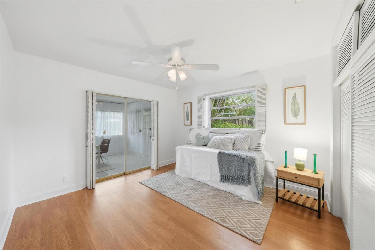 5501 Monroe Street , Hollywood, FL 33021 Photo
