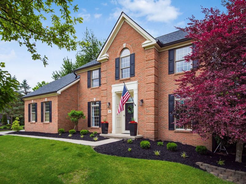 261 Cavenaugh Court, Powell, OH 43065 Photo 4