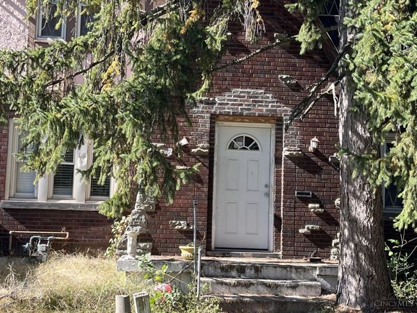 4905 Corinth Avenue, Cincinnati, OH 45237