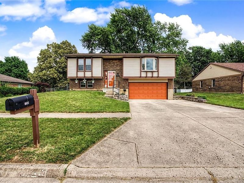 1280 Wilhelmina Drive, Vandalia, OH 45377 Photo 2