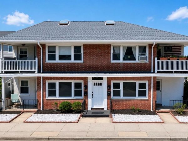 725 E Broadway , Unit 1, Long Beach, NY 11561