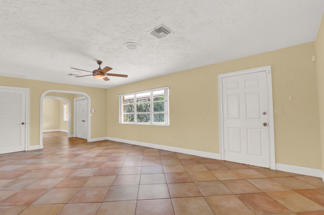 4529 Square Lake Drive, Palm Beach Gardens, FL 33418 Photo
