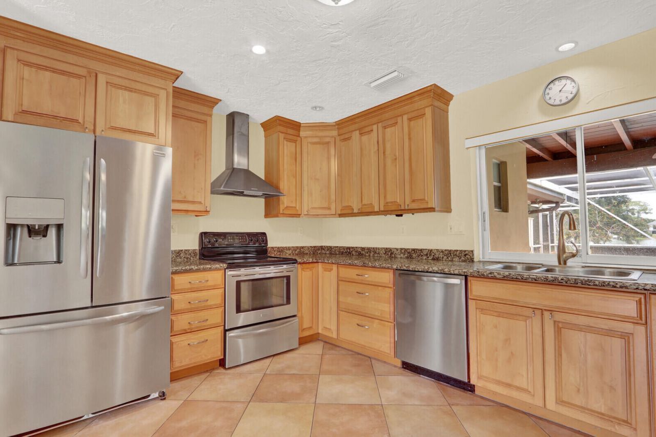 4529 Square Lake Drive, Palm Beach Gardens, FL 33418 Photo