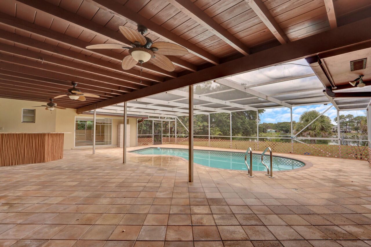 4529 Square Lake Drive, Palm Beach Gardens, FL 33418 Photo