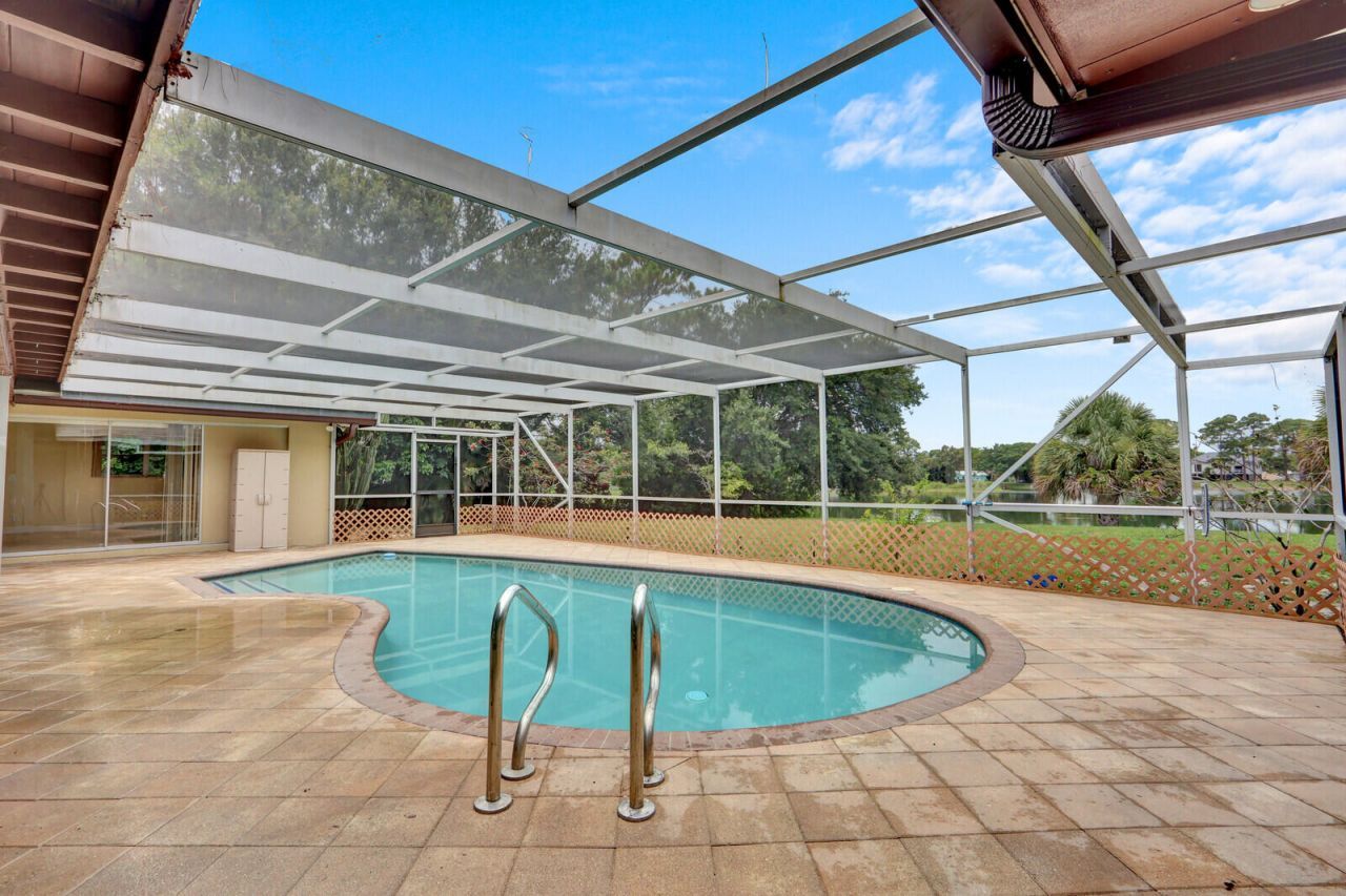 4529 Square Lake Drive, Palm Beach Gardens, FL 33418 Photo
