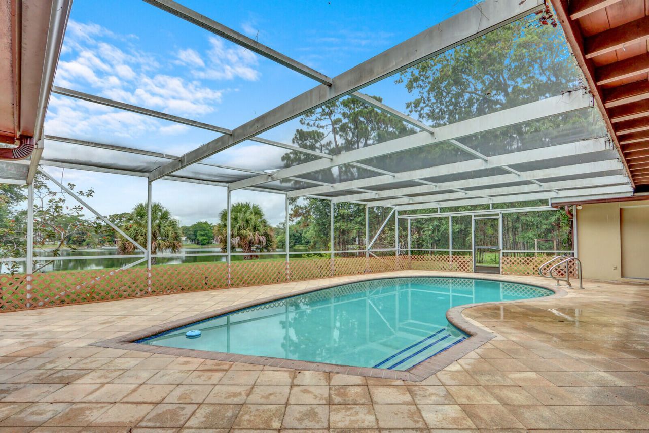 4529 Square Lake Drive, Palm Beach Gardens, FL 33418 Photo