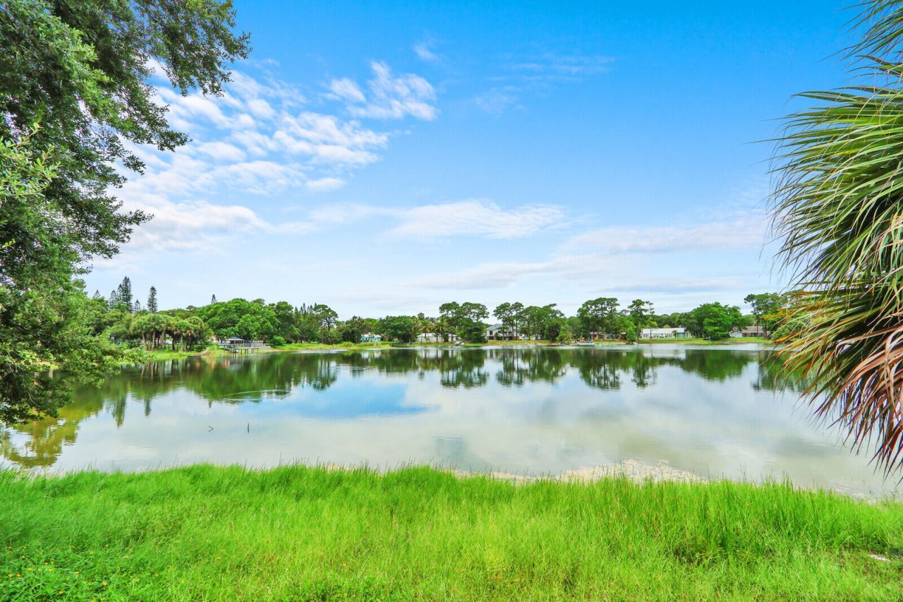 4529 Square Lake Drive, Palm Beach Gardens, FL 33418 Photo