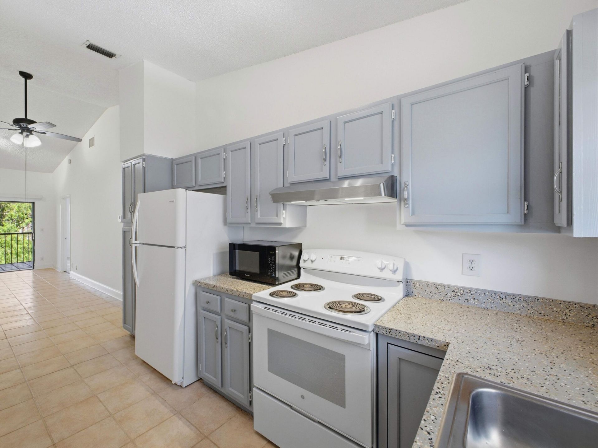 321 Norwood Terrace, Unit N221, Boca Raton, FL 33431 Photo
