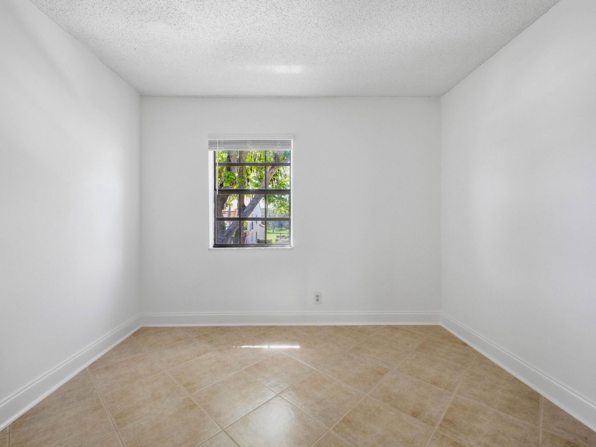 321 Norwood Terrace, Unit N221, Boca Raton, FL 33431 Photo