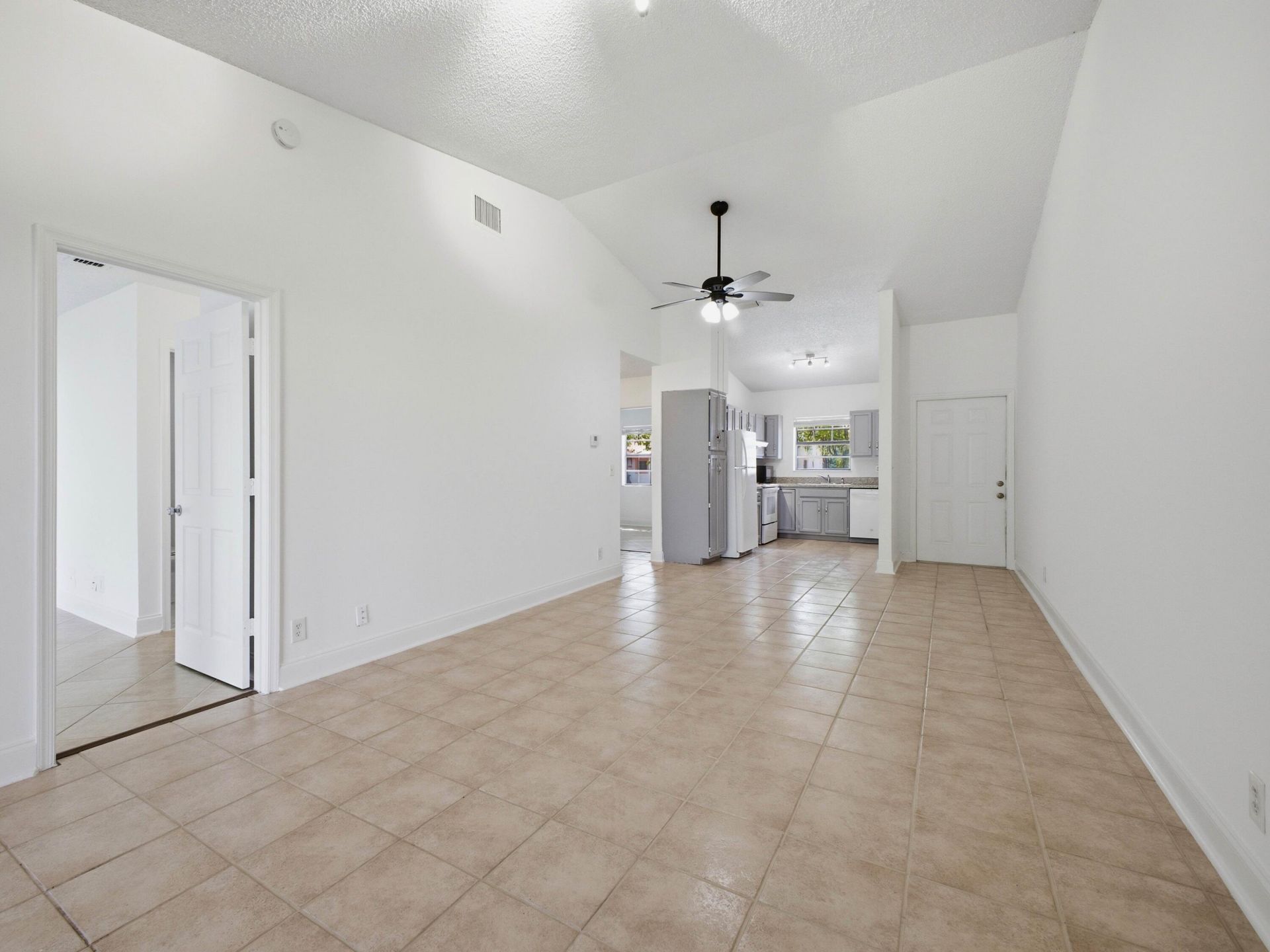 321 Norwood Terrace, Unit N221, Boca Raton, FL 33431 Photo