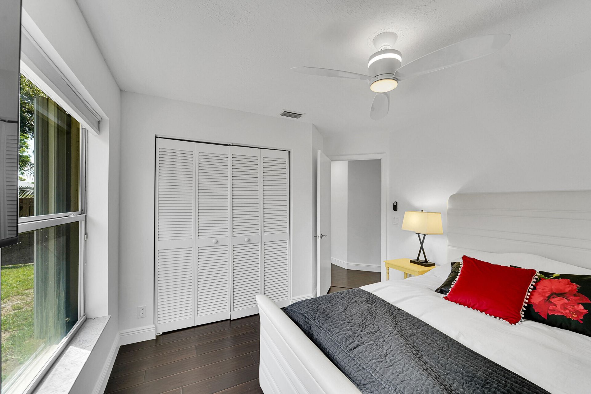 945 Sunflower Avenue, Delray Beach, FL 33445 Photo