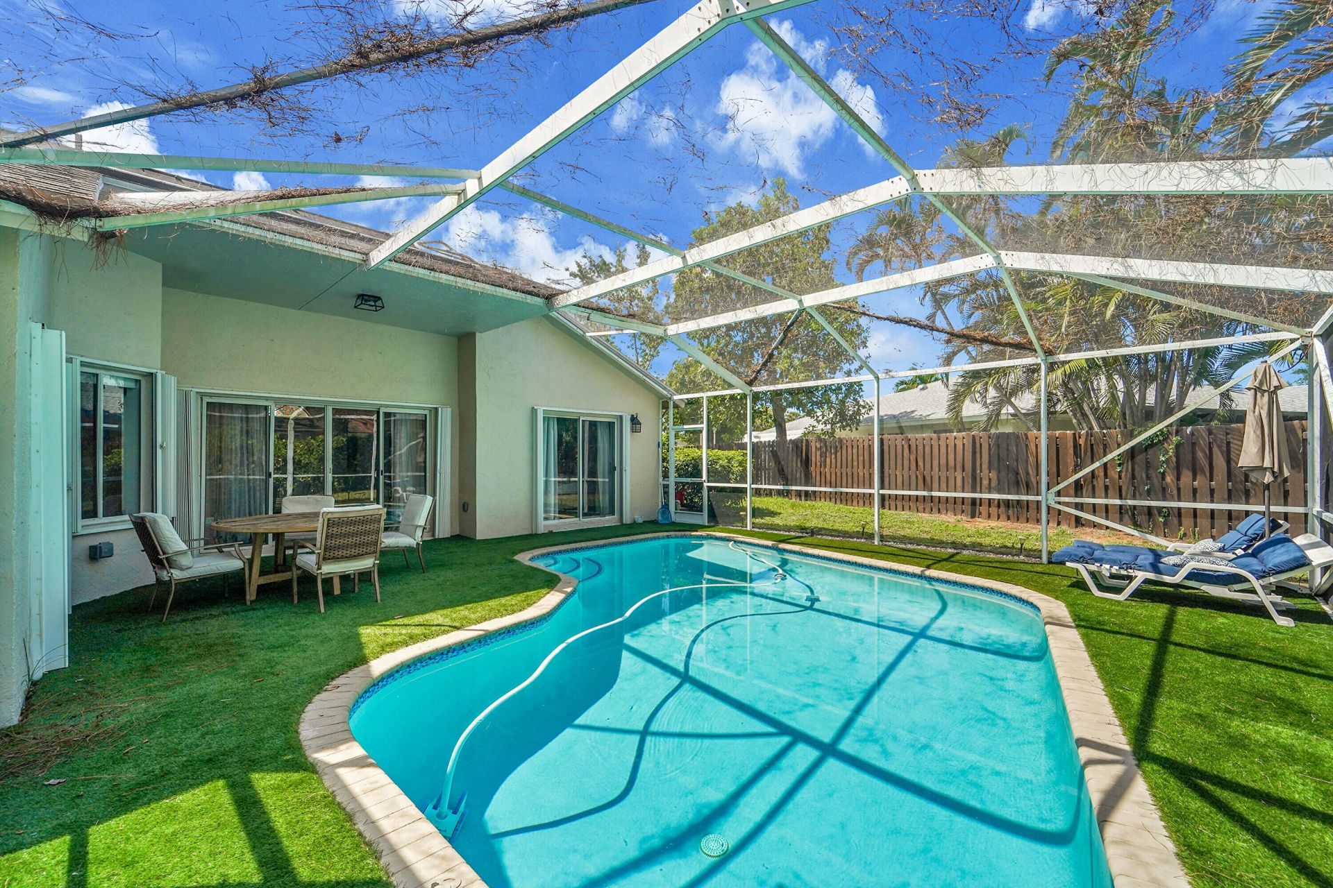 945 Sunflower Avenue, Delray Beach, FL 33445 Photo