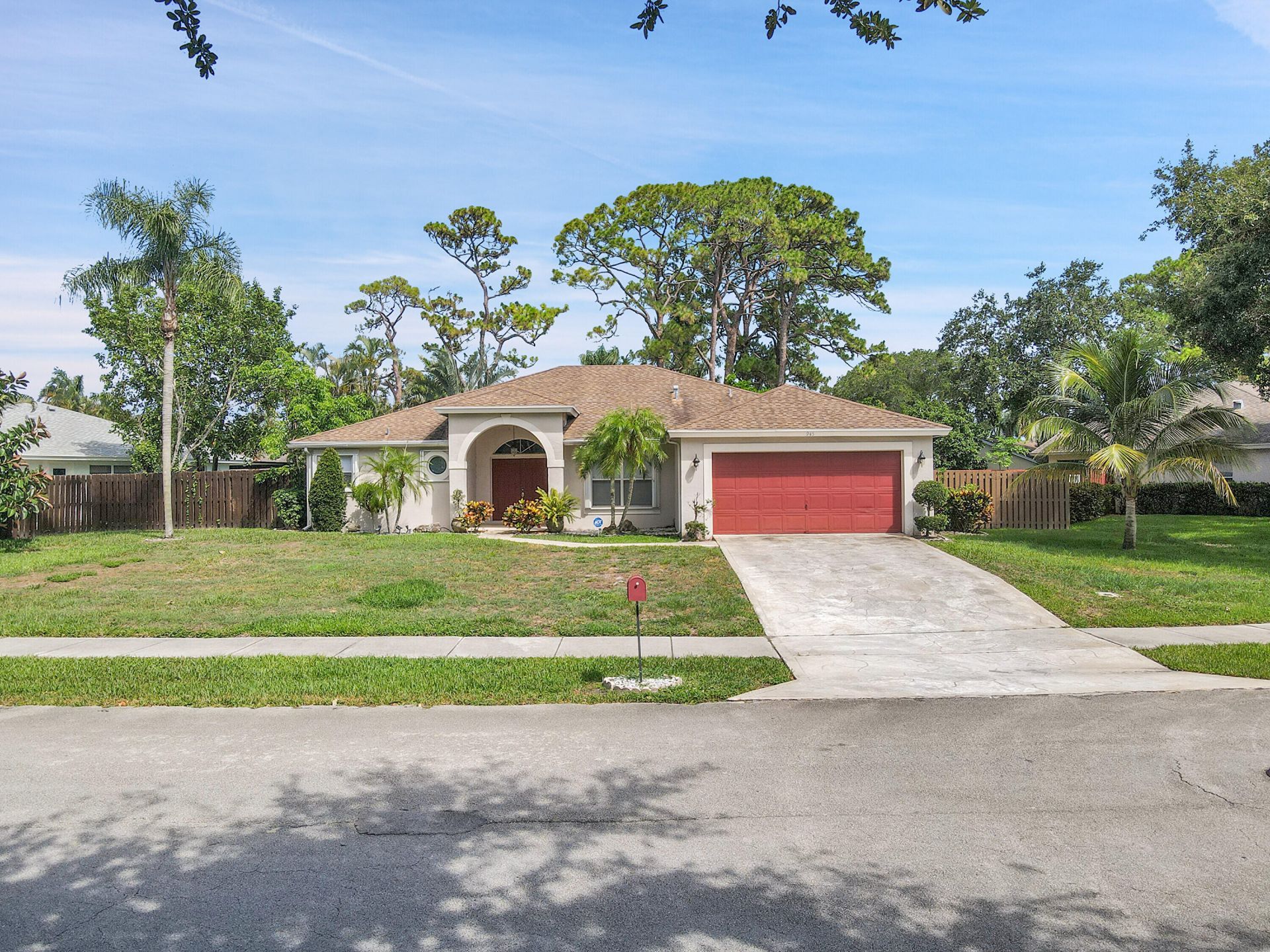945 Sunflower Avenue, Delray Beach, FL 33445 Photo