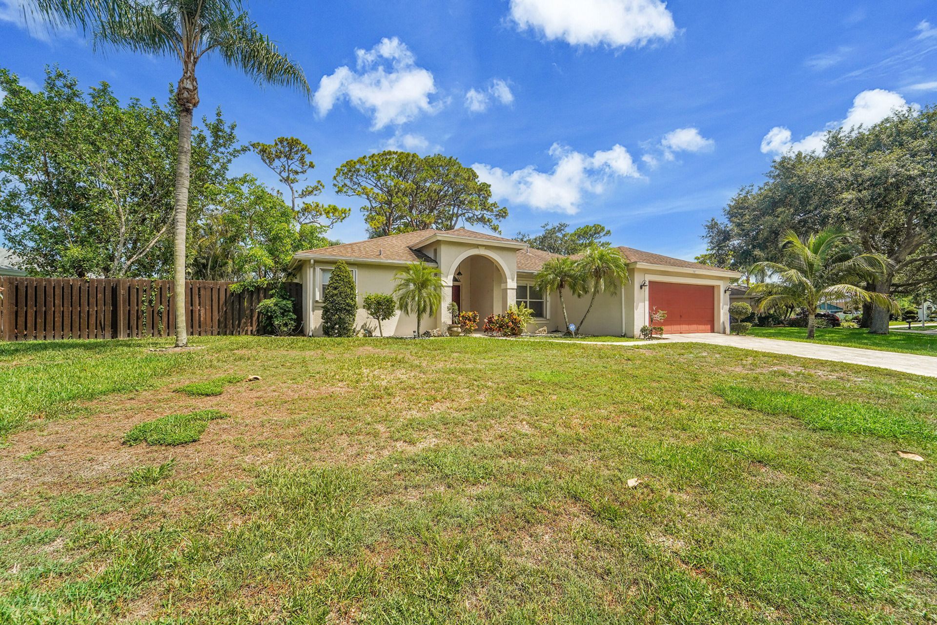 945 Sunflower Avenue, Delray Beach, FL 33445 Photo