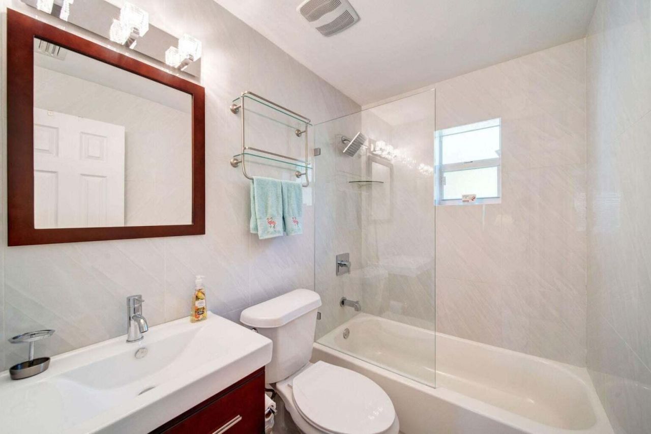 1201 NE 2nd Avenue, Delray Beach, FL 33444 Photo