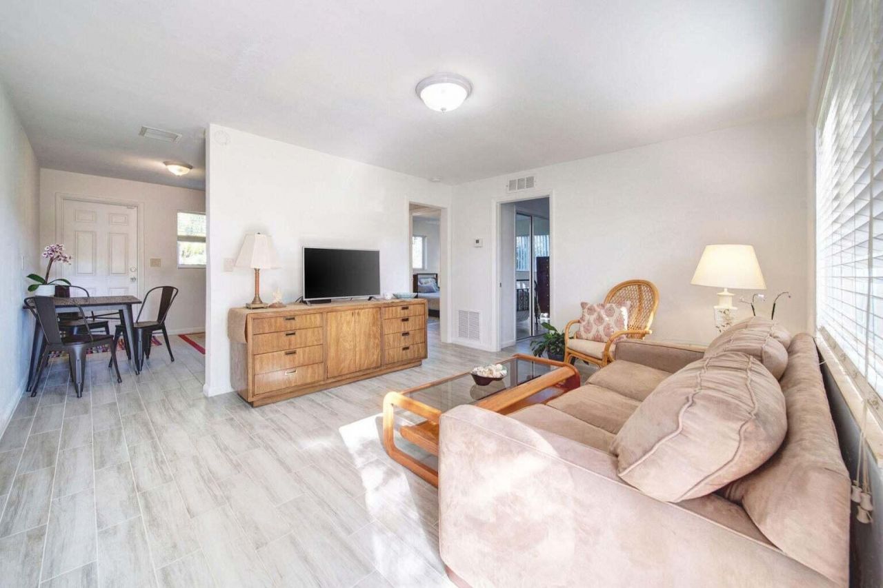 1201 NE 2nd Avenue, Delray Beach, FL 33444 Photo