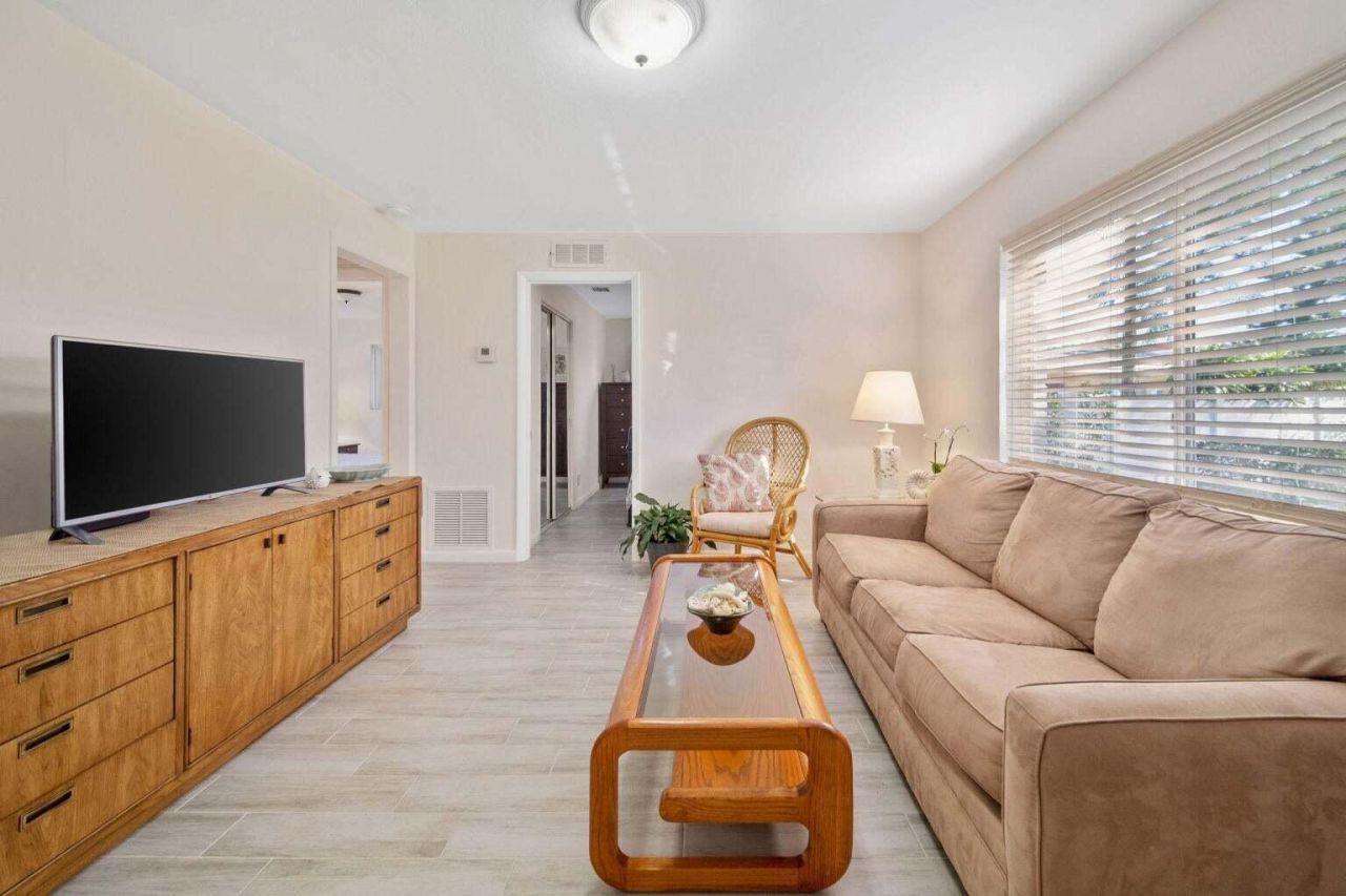 1201 NE 2nd Avenue, Delray Beach, FL 33444 Photo