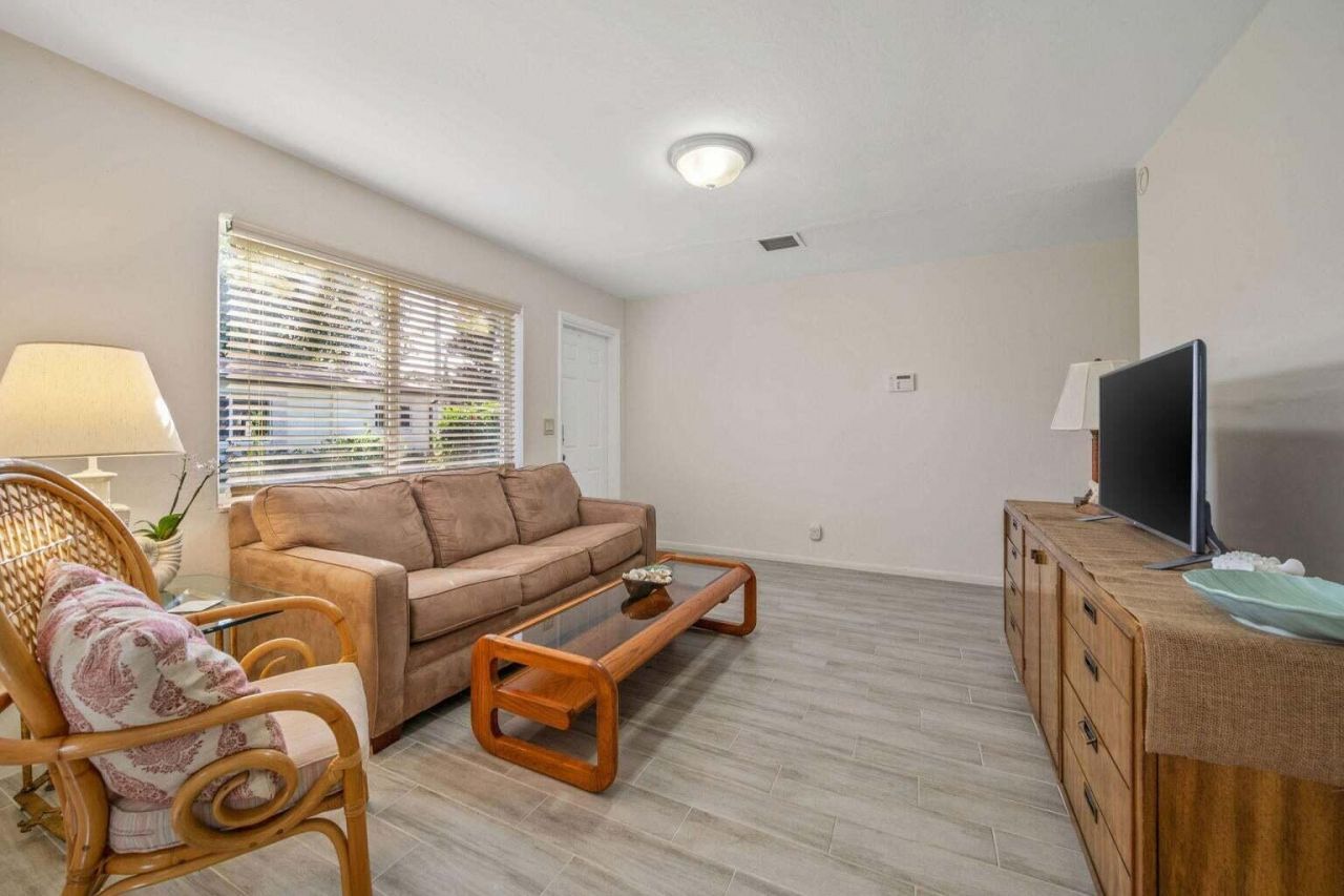 1201 NE 2nd Avenue, Delray Beach, FL 33444 Photo