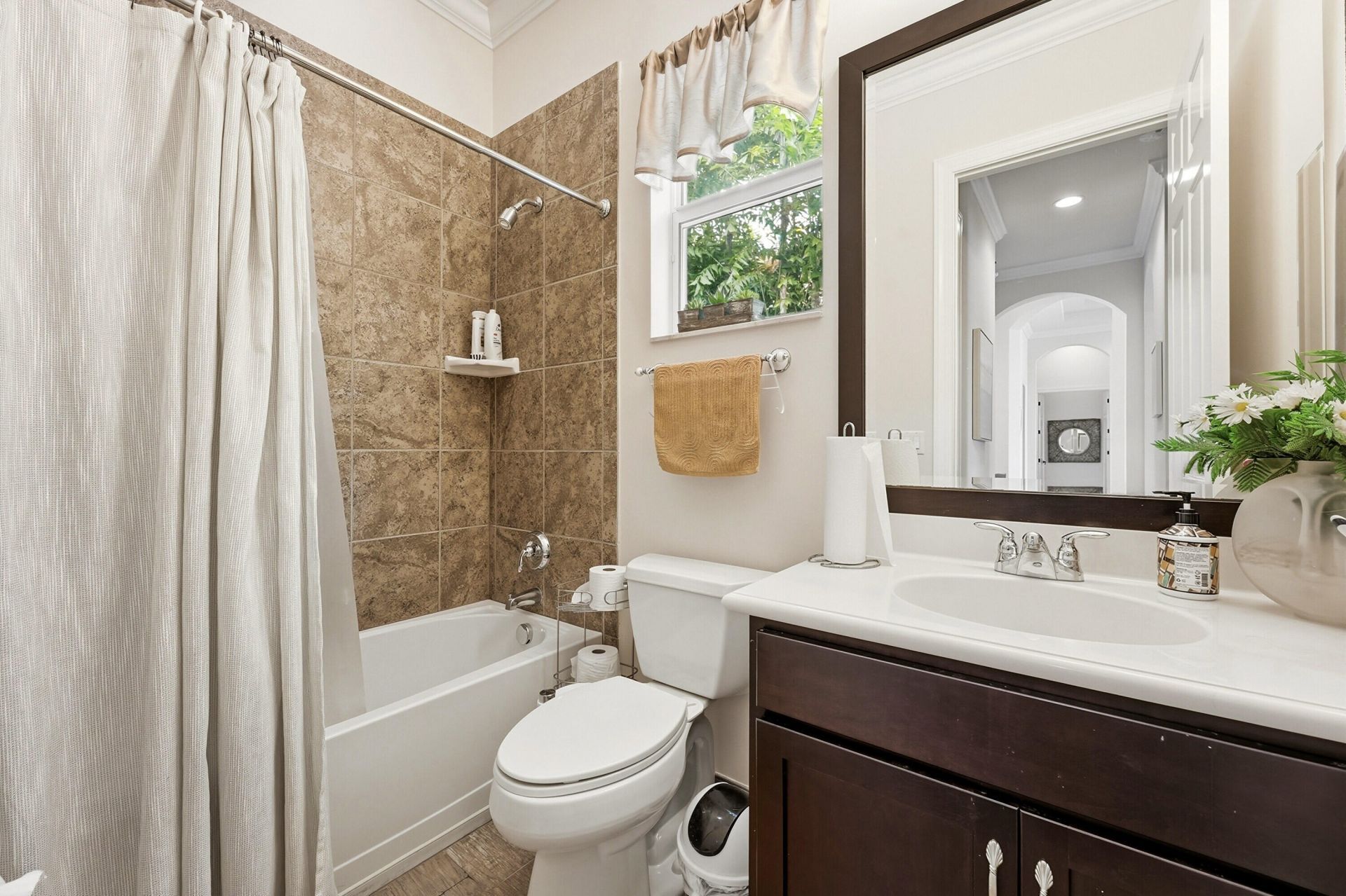 851 Edgebrook Lane, West Palm Beach, FL 33411 Photo