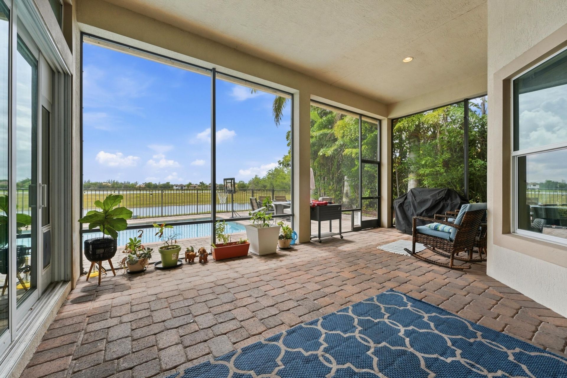 851 Edgebrook Lane, West Palm Beach, FL 33411 Photo