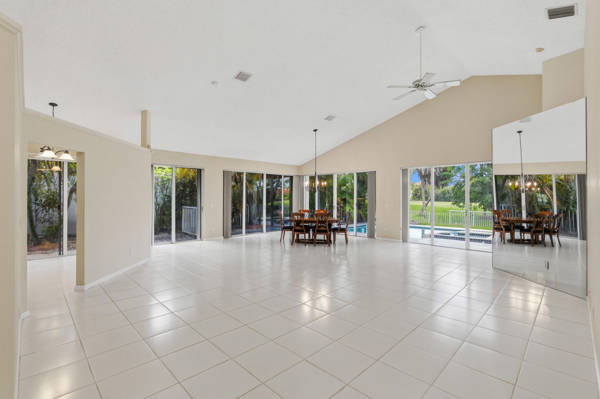 1500 Lacosta Drive W, Pembroke Pines, FL 33027 Photo