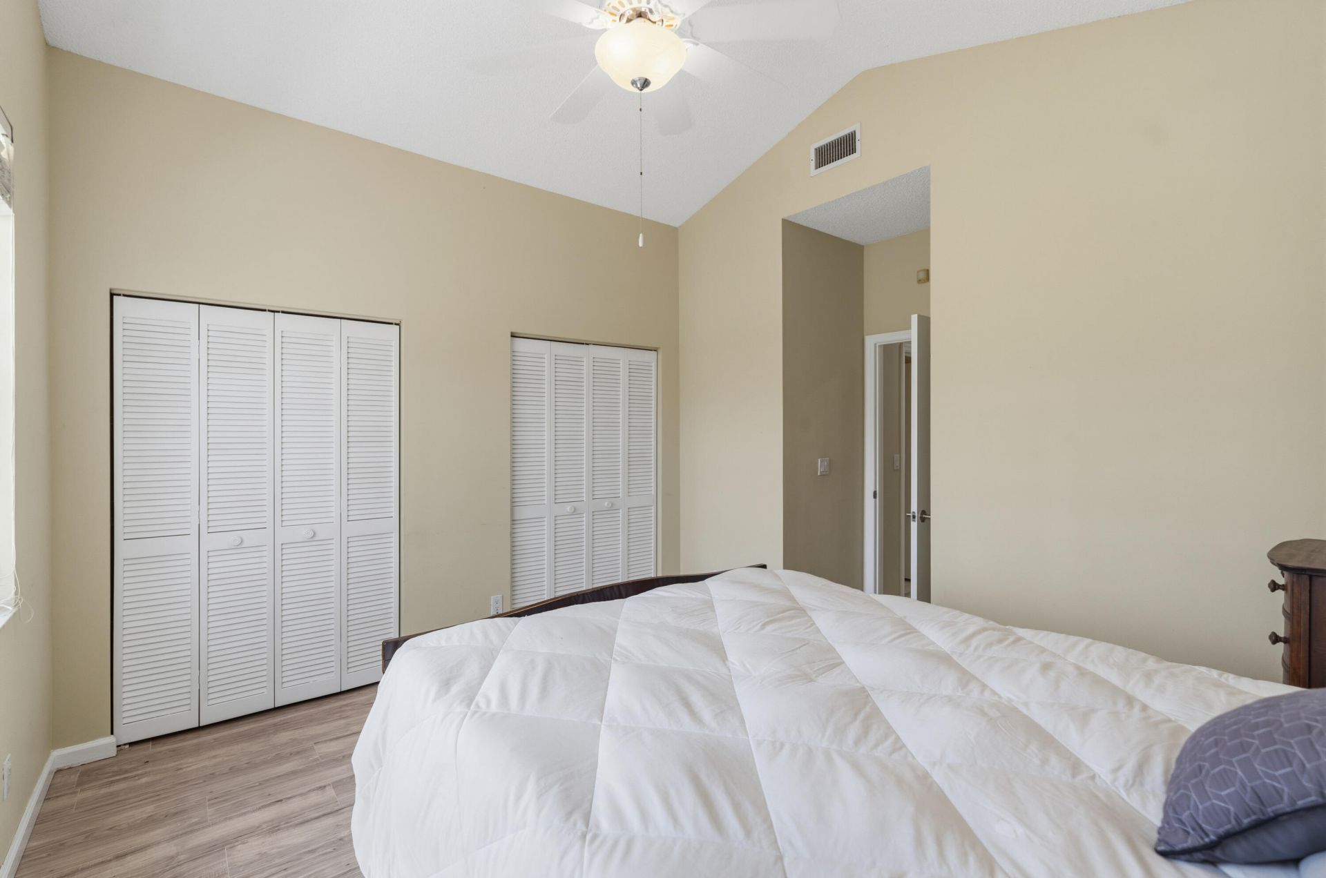 1500 Lacosta Drive W, Pembroke Pines, FL 33027 Photo